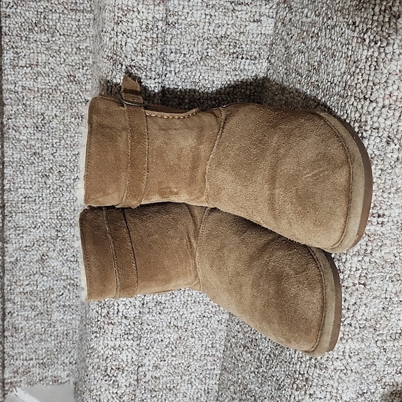 Medium length bear paw boots - Picture 2 of 3